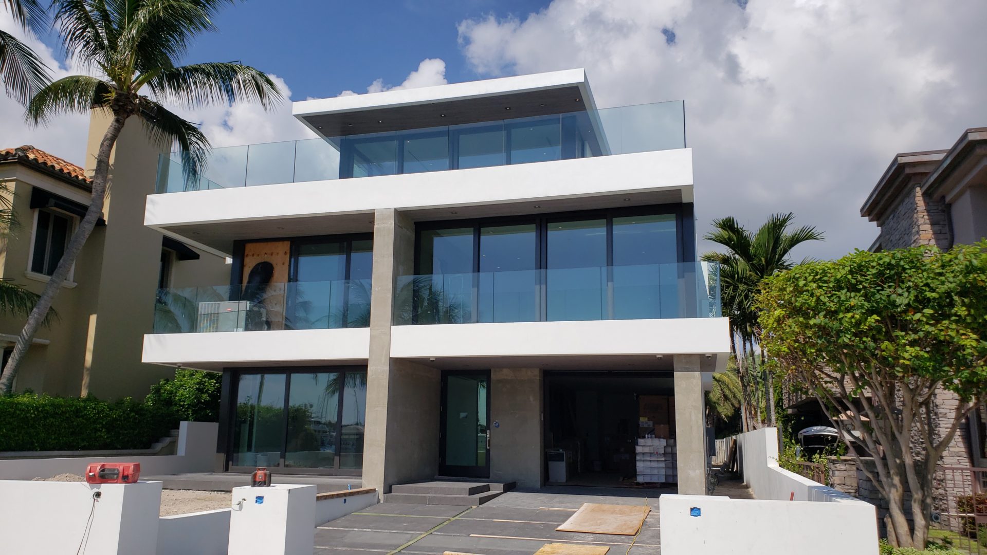 Exterior Railings - Advanced Glass Industries